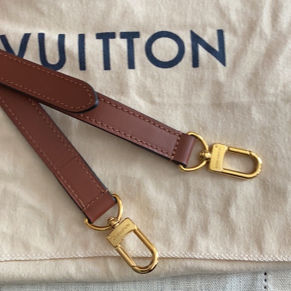Louis Vuitton Empreinte Pouchette Métis MM Cream - Picture 14 of 17